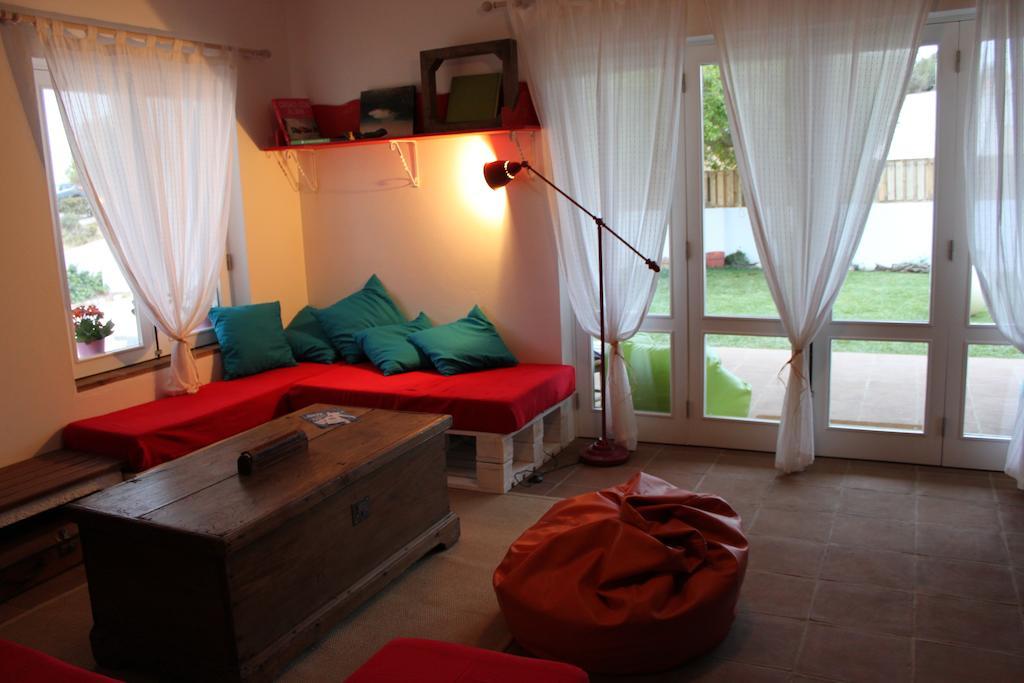 Puravida Divehouse Bed & Breakfast ซาเกรส ภายนอก รูปภาพ